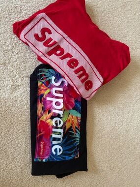Supreme Floral Box Logo T-Shirt | Black | Size S